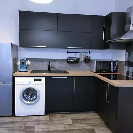 Proche Hypercentre Appartement *